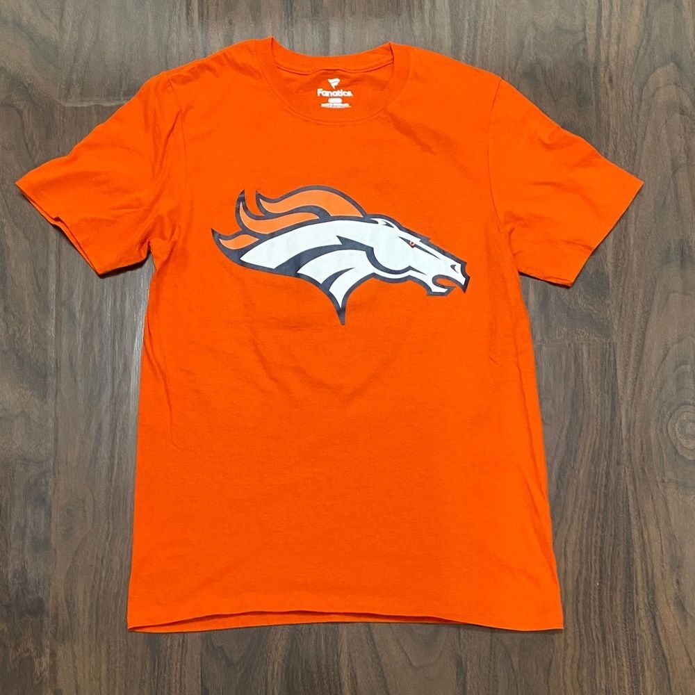 Fanatics Denver Broncos Football tee